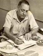 Carpentier en pleno trabajo creativo