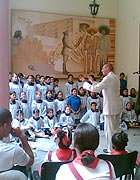 El Coro Infantil Sinfónico, bajo la dirección del maestro José Rocha 